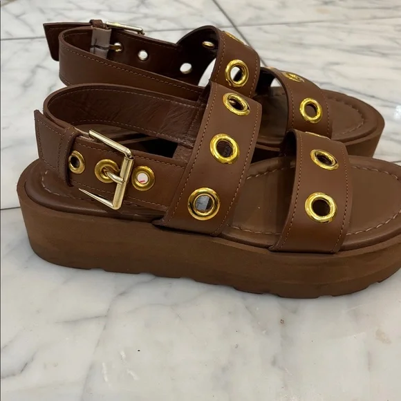 NWT Gianvito Rossi wedge sandals in brown leather with gold buckles. Were $950